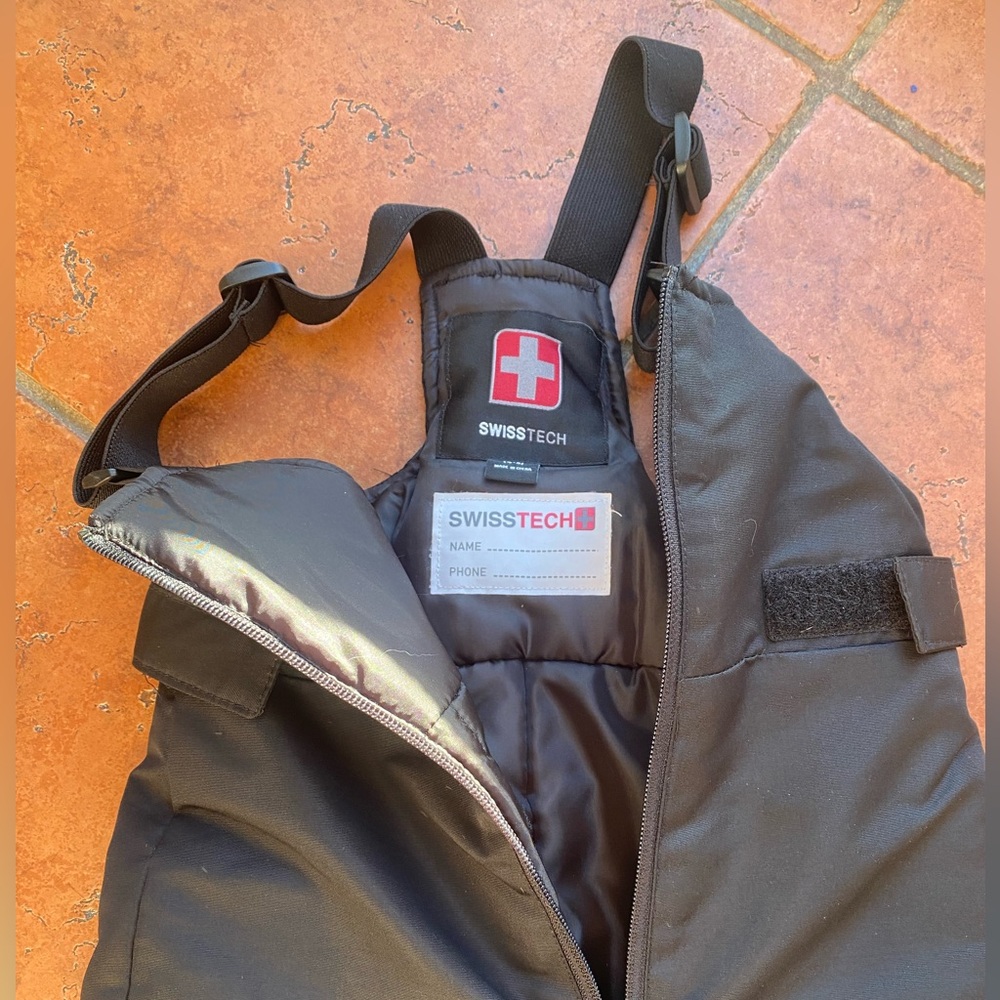 SwissTech Black Kids Winter Snowpants Size 4/5